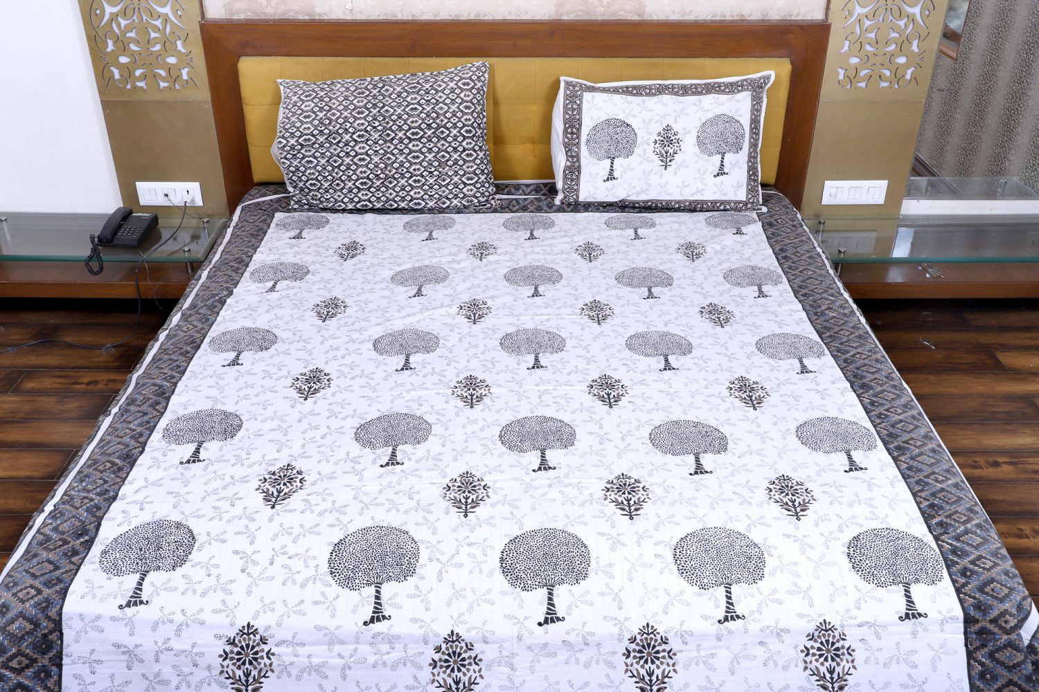 White Hand-Block Print Bedsheet Set - pacificexportsimports - #tag1#