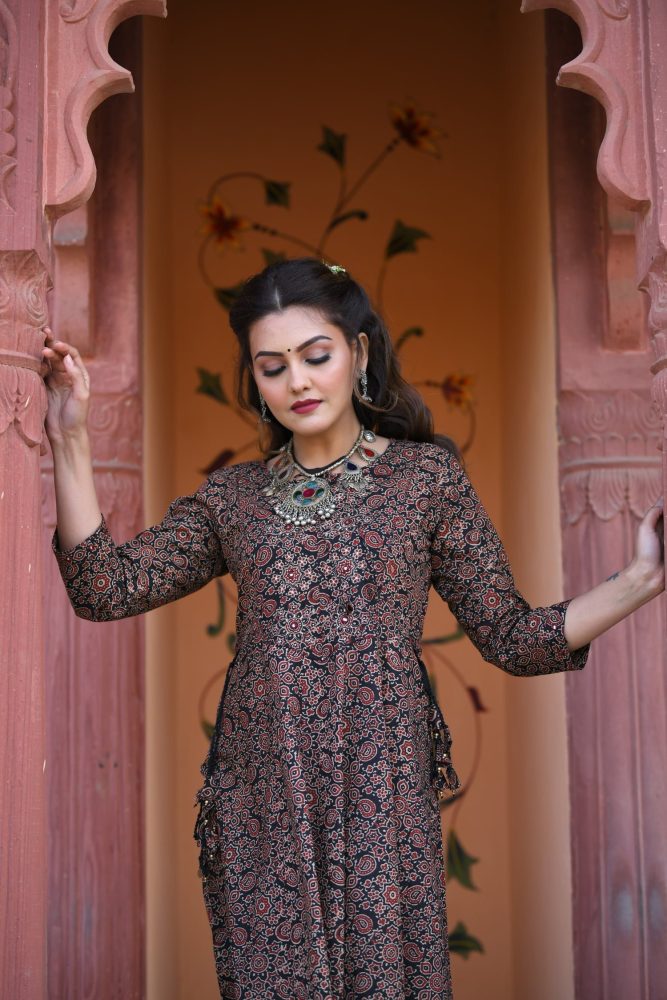 Exclusive striped Ajrakh Printed One Piece Dress with Ikat Collar – Sujatra
