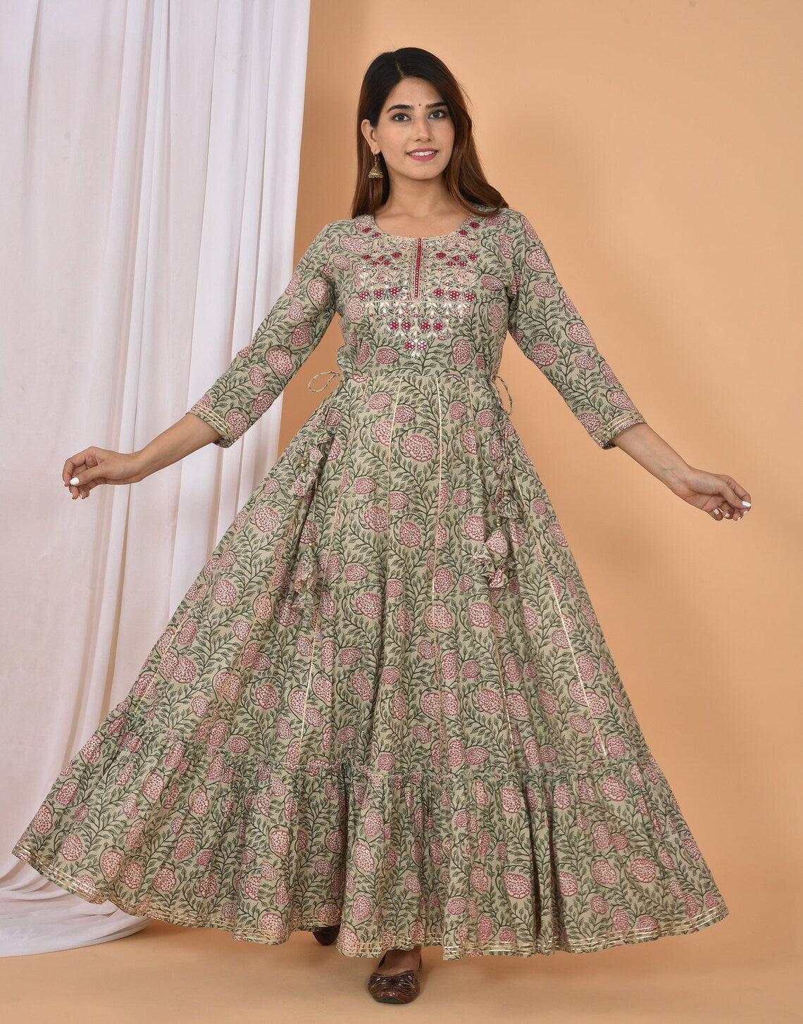 Ethnic Printed Ladies Party Wear Anarkali Gown, Multi Colour, Stitched at  Rs 1049 in Surat